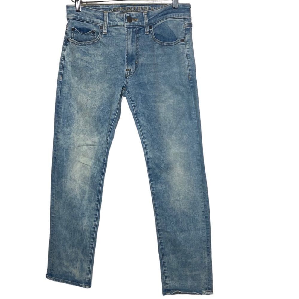 American Eagle jeans size 29x30 slim straight